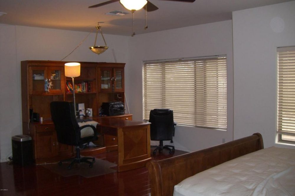 Room.Office